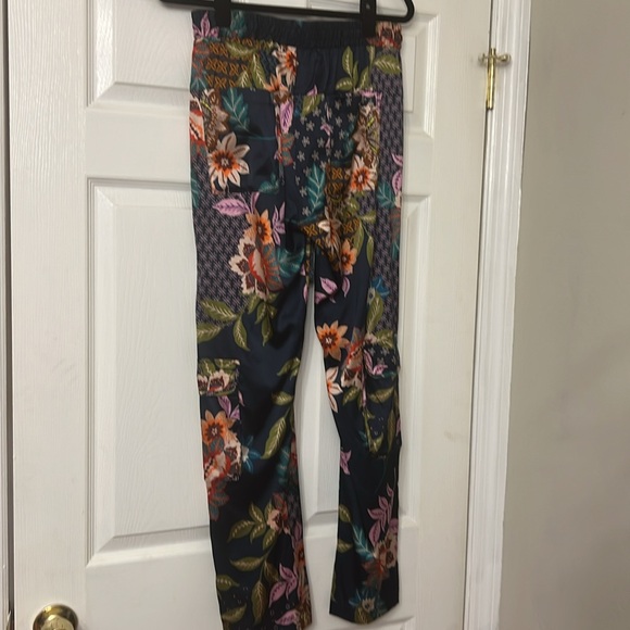 Johnny Was Delfino Kelly Silk Pull On Pants. Boho Chic. XS - Picture 6 of 8